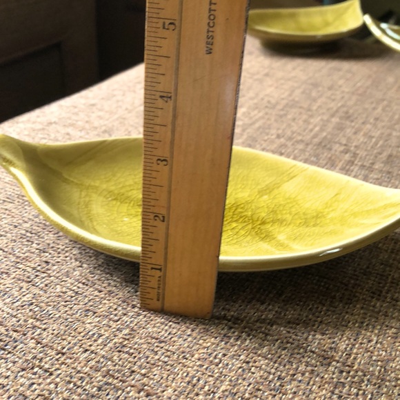 Tag Leaf-Shaped Decorative Plates - Picture 6 of 7